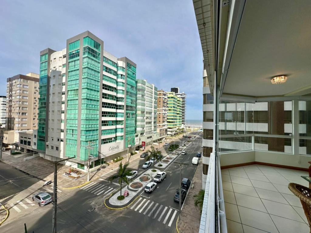 Apartamento 3 Dormitórios